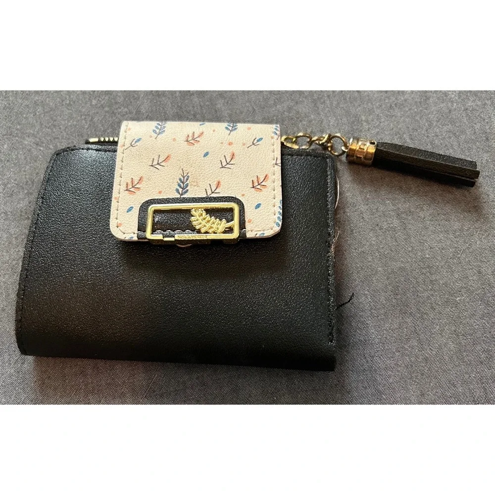Womens Black Faux Leather Bifold Wallet Floral Snap Tassel Zipper Gold Leaf